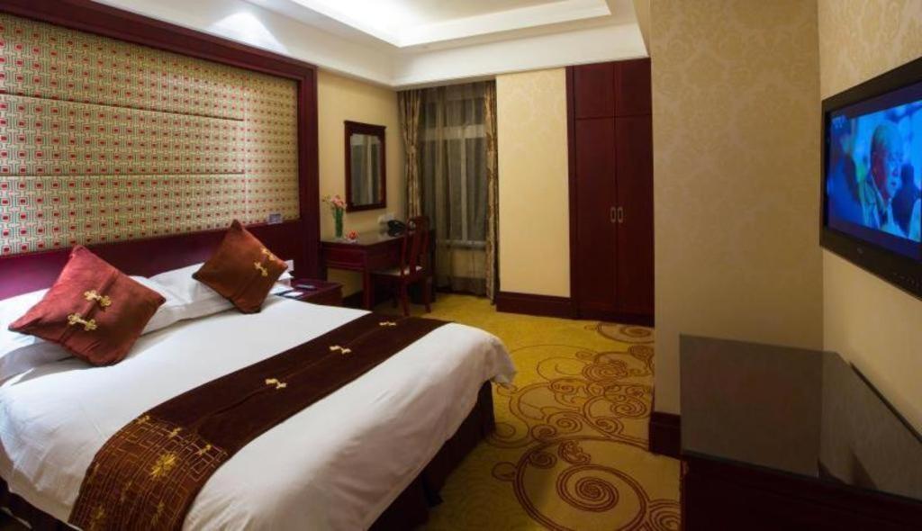 Feicheng Blossom Hotel Экстерьер фото