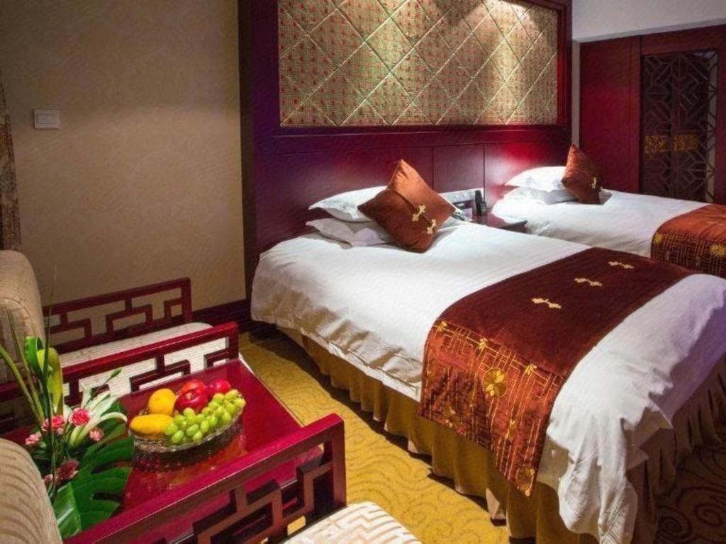 Feicheng Blossom Hotel Экстерьер фото