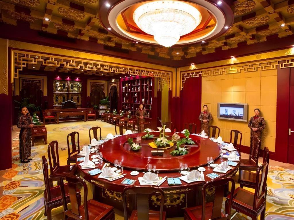 Feicheng Blossom Hotel Экстерьер фото